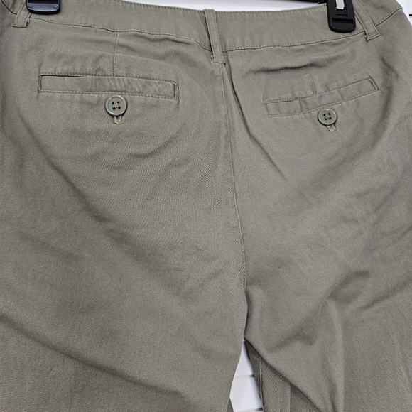 Women's Cato Size 8 Pants - Picture 9 of 9